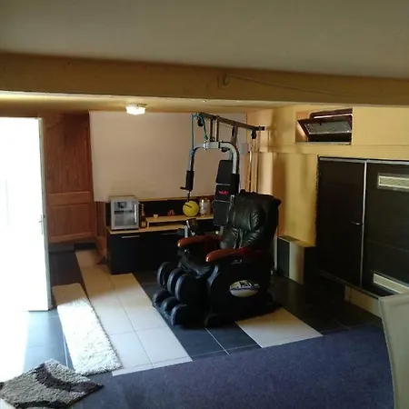 ヴィラ Apartman Vucic
